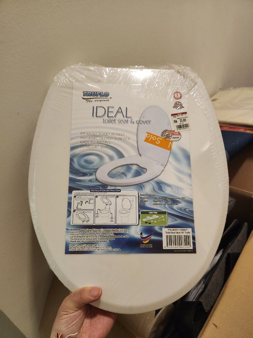 Toilet bowl cover, Furniture & Home Living, Bathroom & Kitchen Fixtures