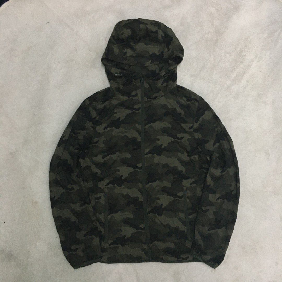 Uniqlo Camouflage, Men's Fashion, Coats, Jackets and Outerwear on Carousell