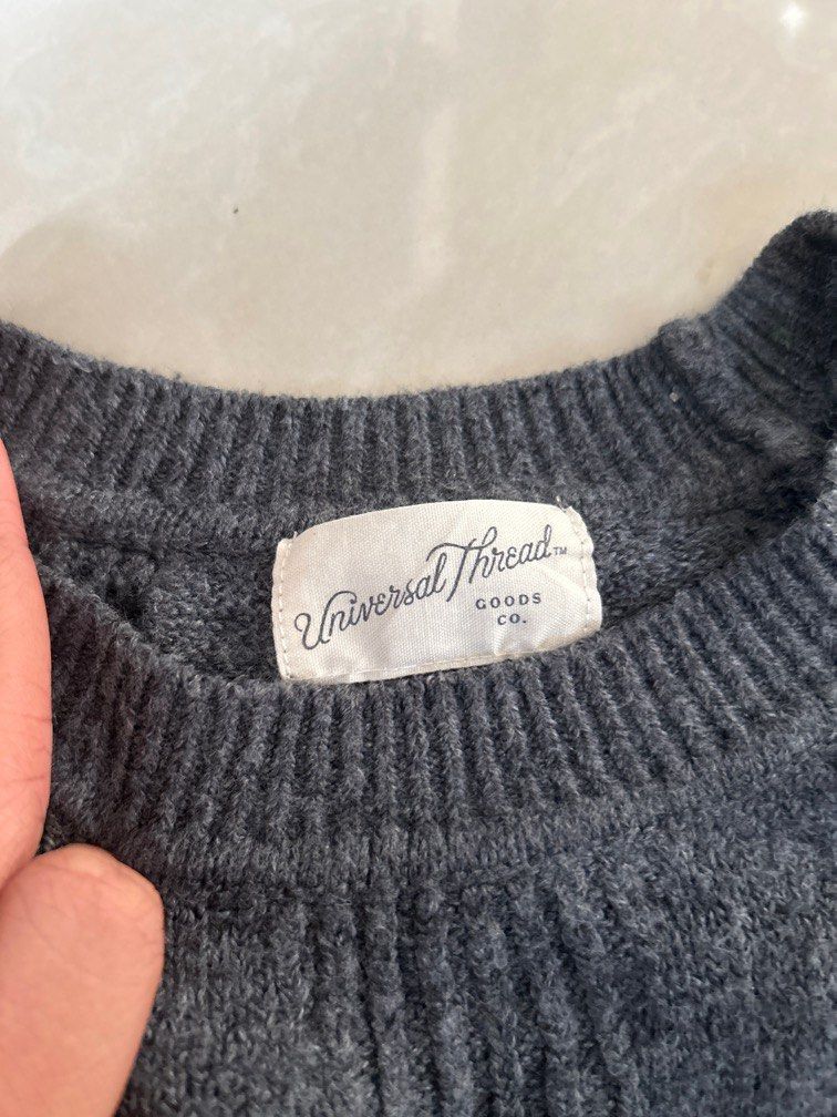 Universal thread hot sale goods co sweater