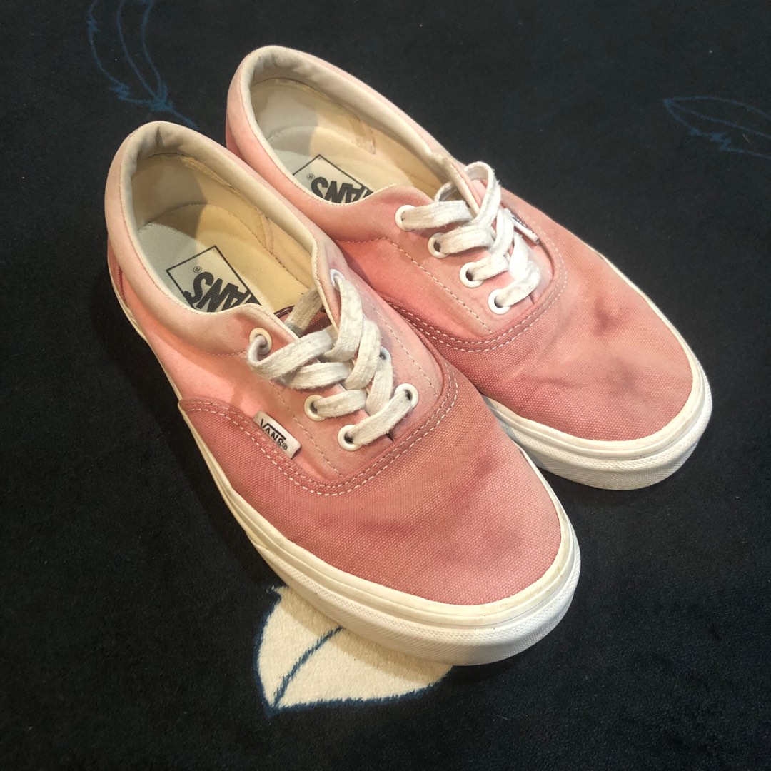 Vans Original Classic Sneakers Women Pink Colour UK 5 Size Original Boutique Women s Fashion Footwear Sneakers on Carousell