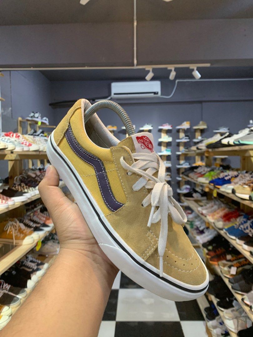 Purple and gold vans discount