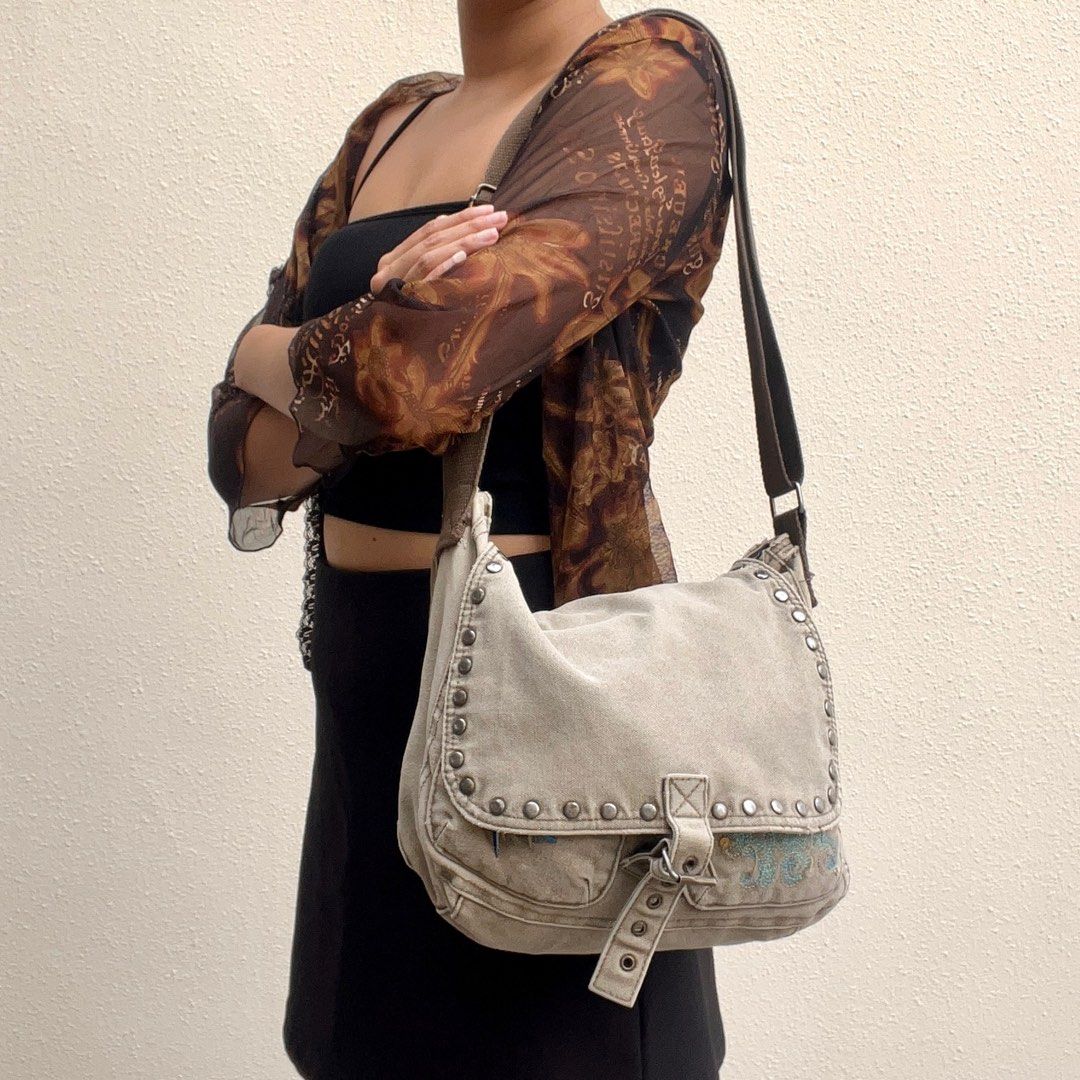 Vintage studded tassel bag