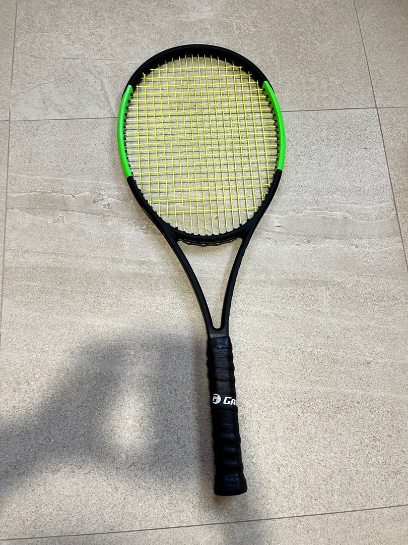 Wilson Blade 98 V6, Sports Equipment, Sports & Games, Racket