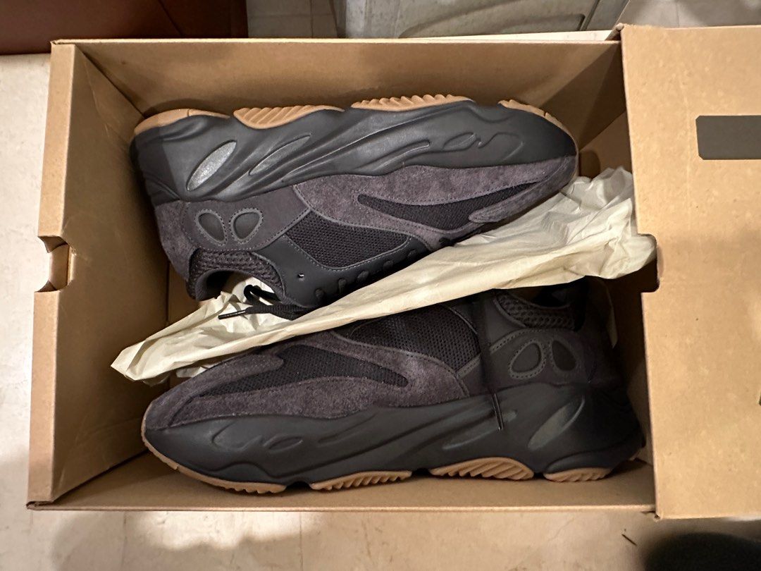 Yeezy 700 utility black reflective outlet