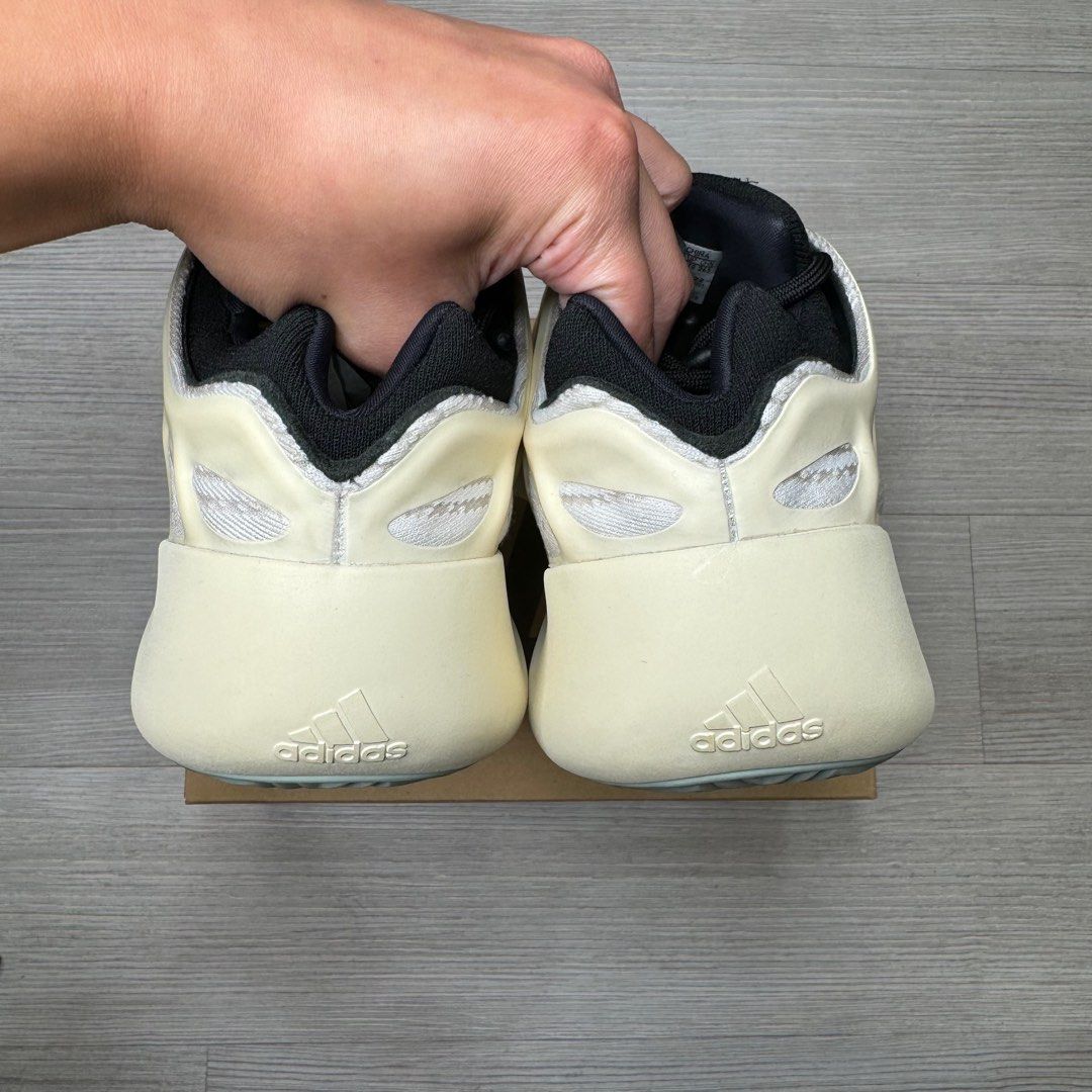 Yeezy outlet 3 v3