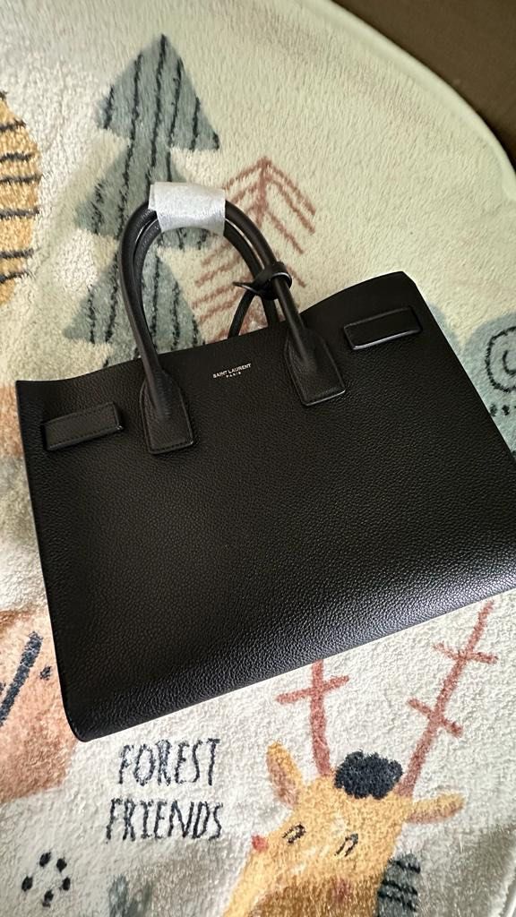 YSL NIKI MEDIUM REVIEW* What fits, mod shots, Saint Laurent Medium