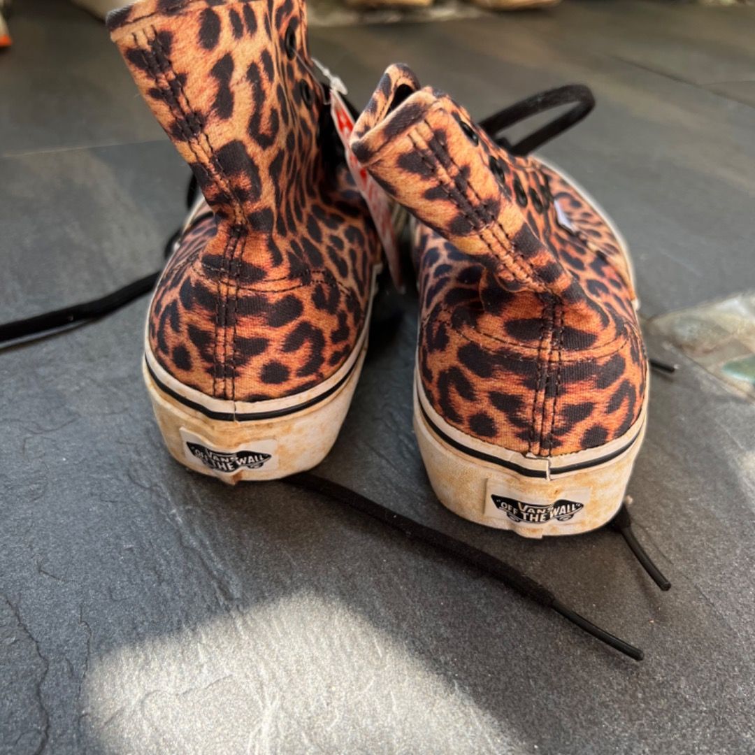 Cheetah print vans best sale mens