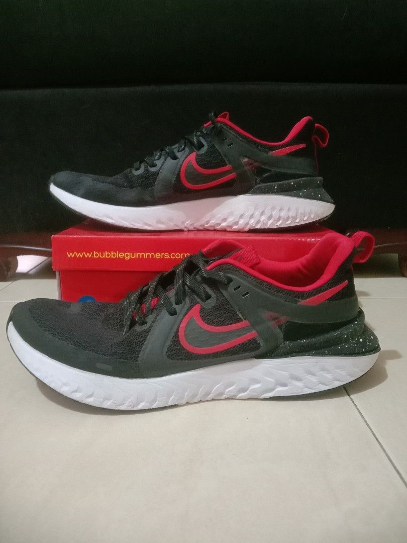 9.5UK 28.5cm Nike React