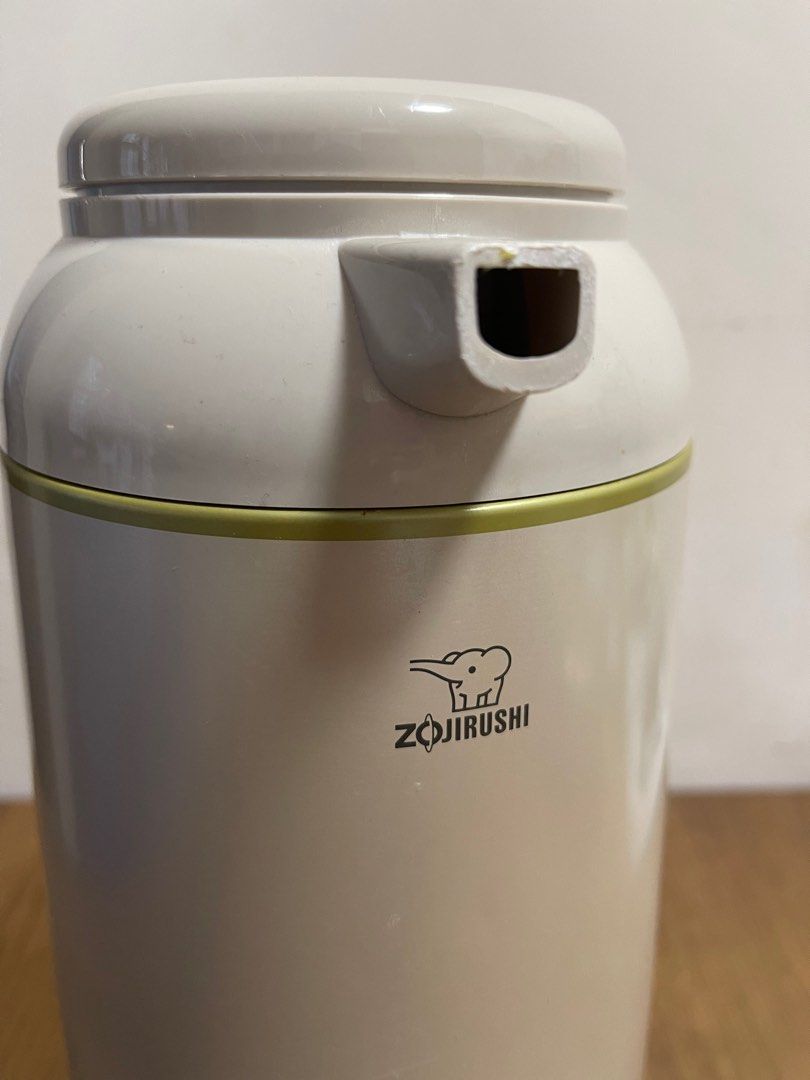 二手 日本象印 玻璃膽熱水壺 1.85L AFFB19 Zojirushi made in Japan, 傢俬＆家居, 廚具和餐具, 廚水杯