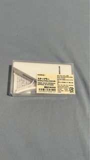 （分類：）位於 。 由 desmondc. 提交（商品編號 1252919885，圖片 1）。簡介： 。