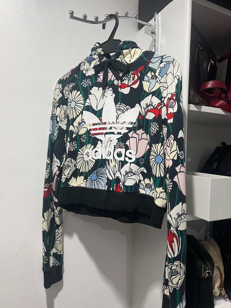 Adidas Cropped top sweater, Women's Fashion, Coats, Jackets and
