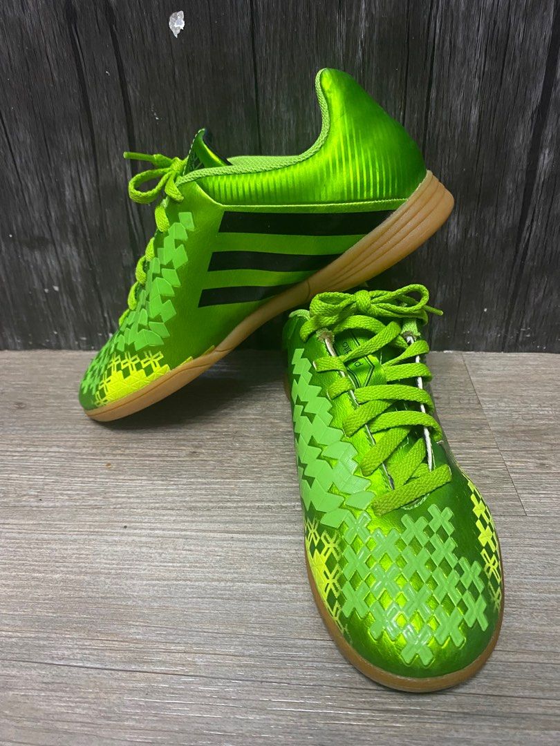 Adidas predito futsal sale