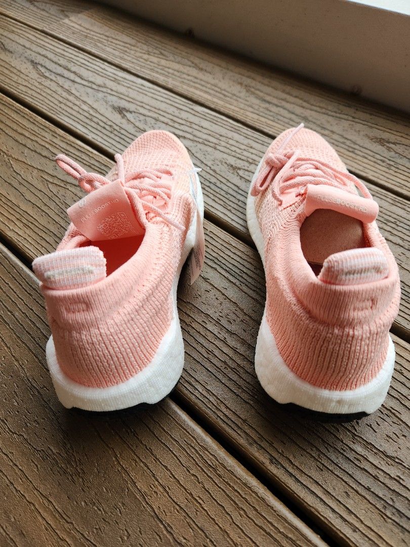 Boost running shoes pink clearance
