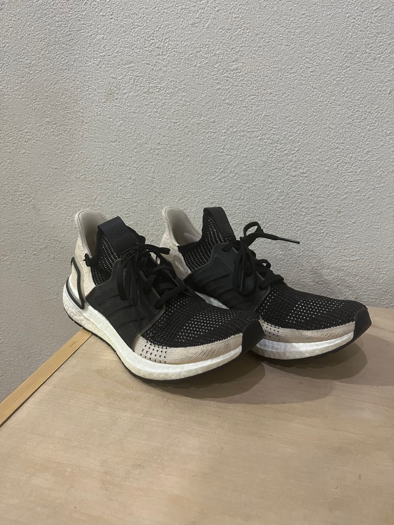 Ultra boost discount 19 beige