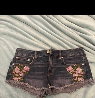 AE Floral Shorts