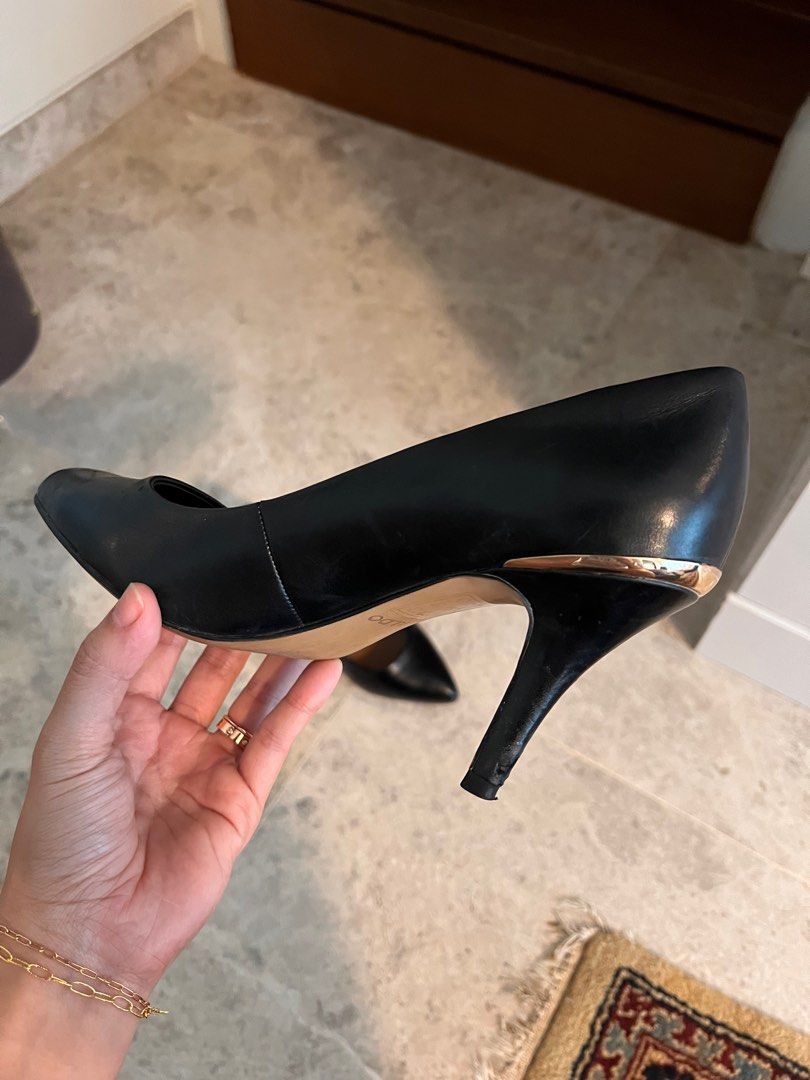 Aldo black and gold heels top