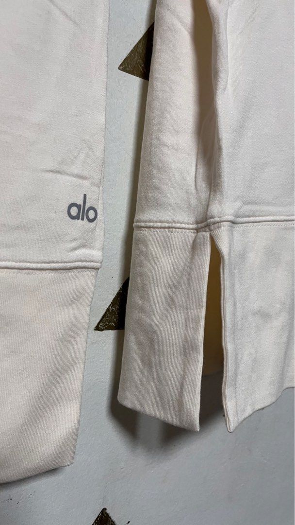 Alo Yoga Fluid Tunic Hoodie in Pristine XS Women s Fashion Activewear on Carousell