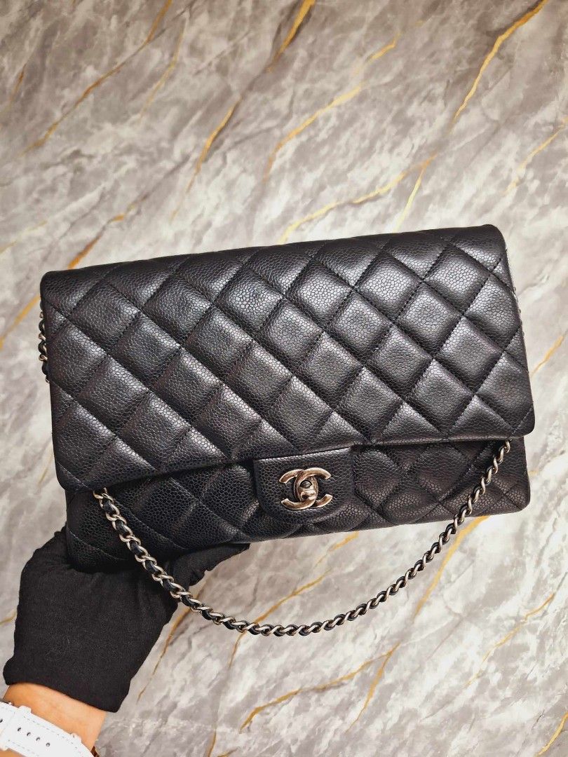 Caviar clutch 2025 chanel