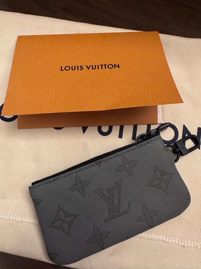 Louis Vuitton, Bags, Louis Vuitton Authentic Horizon Black Monogram  Eclipse Canvas Clutch Cardholder