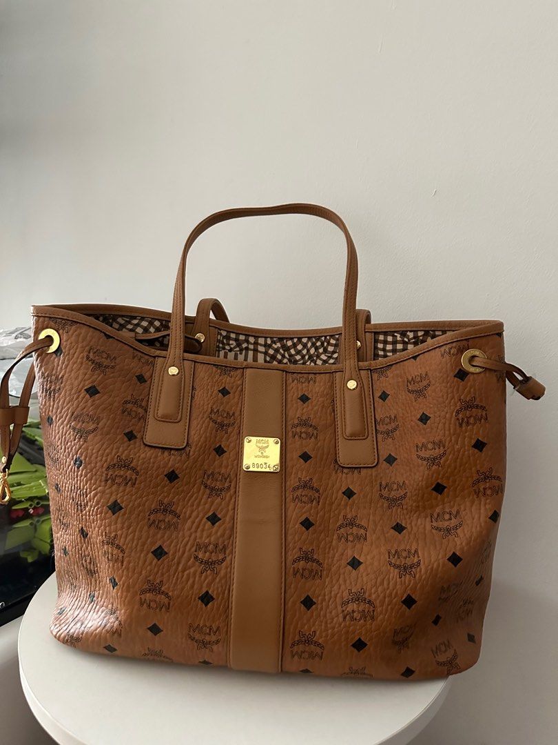 Real on sale mcm purse