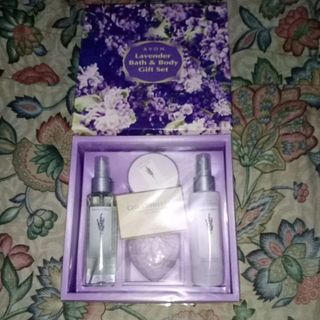 Avon Lavender Bath and Body Gift Set