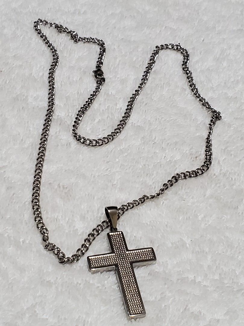 Avon mens store cross necklace