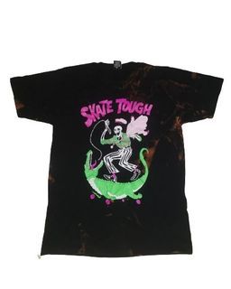 baju brand perkongsian diantara stussy x ferry gouw