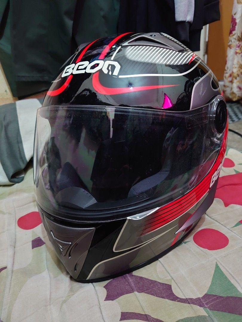 Beon Storm fullface helmet XL Motorbikes on Carousell