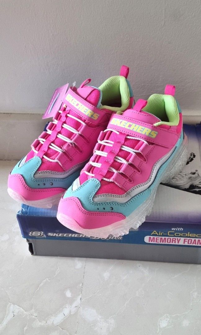Girls new arrivals white skechers
