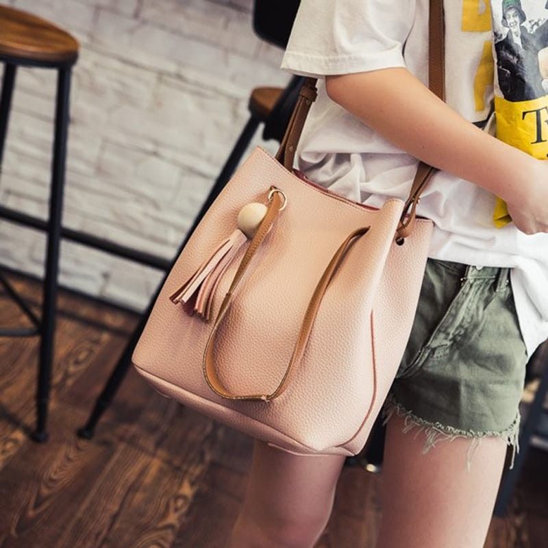 BNIP Pink Leather Shoulder Bag with Tassel Women s Fashion Bags