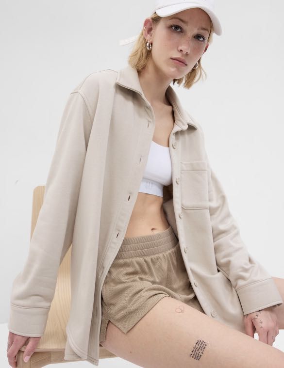 Gap beige new arrivals jacket