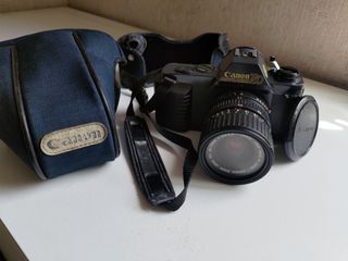 Canon T50 連 Canon F3.5-4.5 Zoom 鏡 日本製造 單反相機