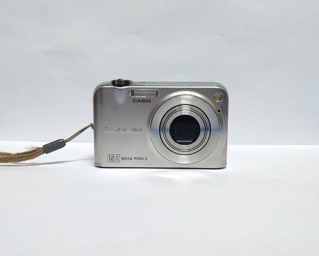 Casio exilim sales 12.1 megapixels