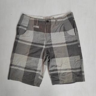 Celana Pendek A&F size 30