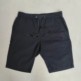 Celana Pendek Training Manoler size 32