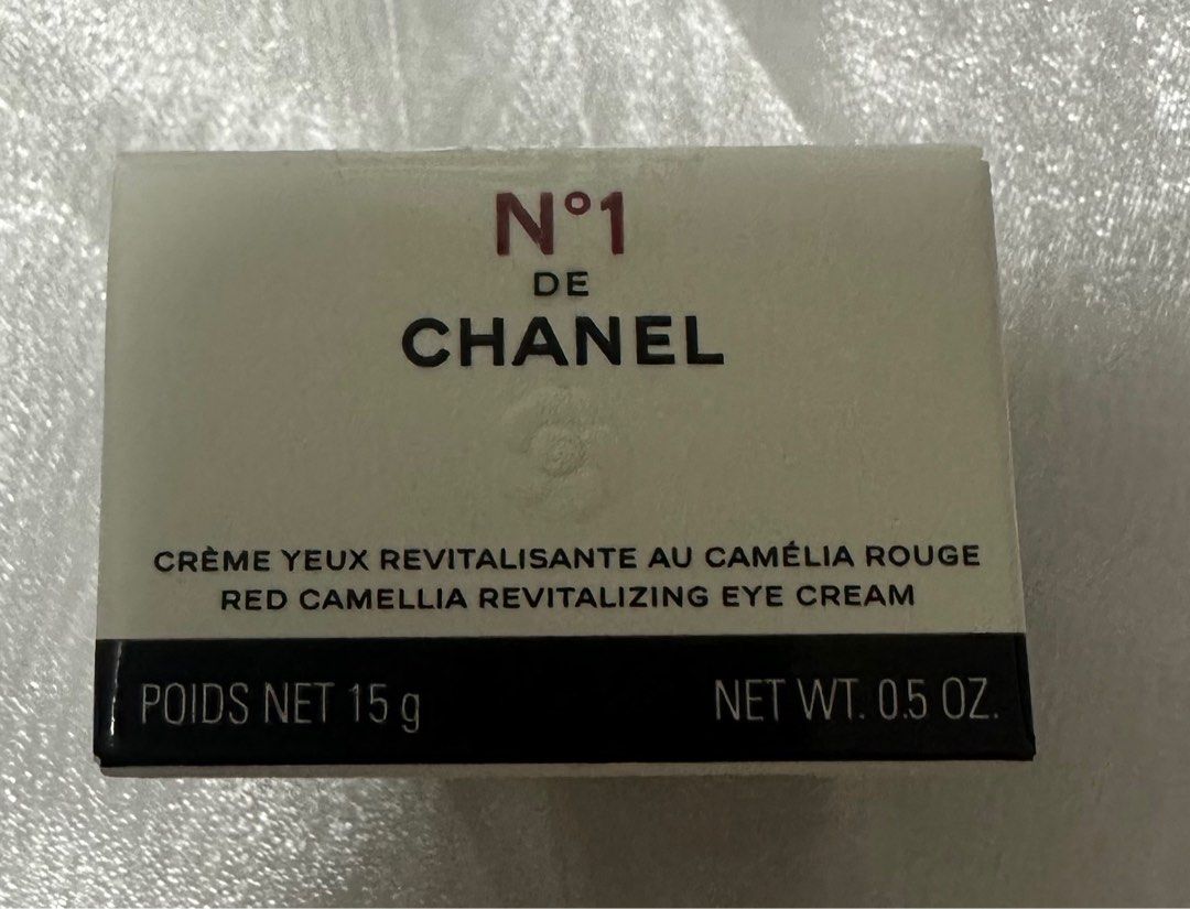 Chanel N°1 DE CHANEL REVITALIZING EYE CREAM, 美容＆化妝品, 健康及