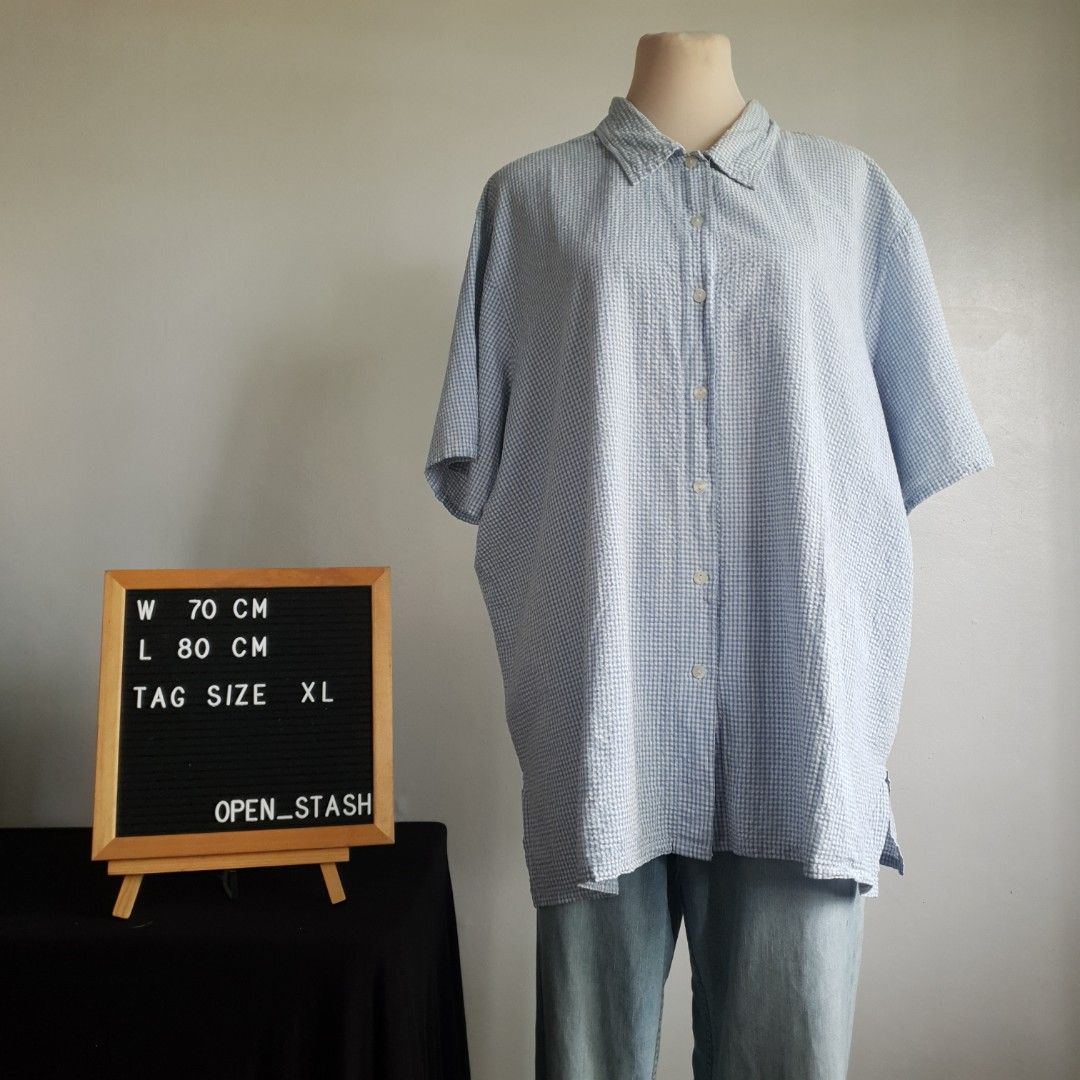 CHECKERED Buttondown Polo (Category: Shirts) located in San Pedro. Submitted by open_stash (Listing ID 1252843230, Image 2). Description: CHECKERED Buttondown Polo W 70 cm x 80 cm No Tagsize - Fits L - 2XL.