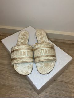 Christian Dior Dway Slides