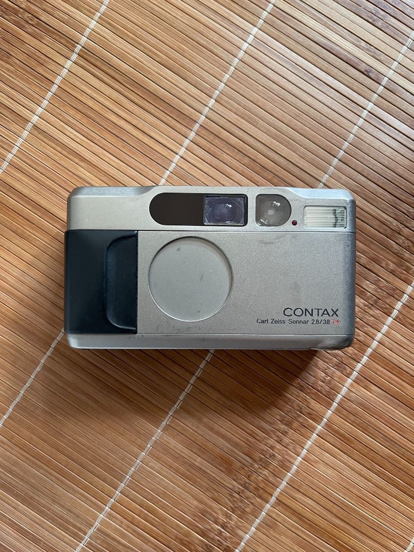 Contax T2 菲林機(閃燈不能運作）, 攝影器材, 相機- Carousell