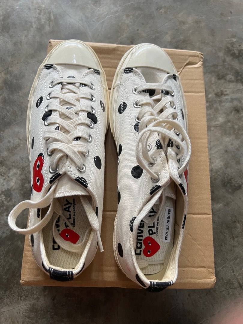 Polka dot play converse online