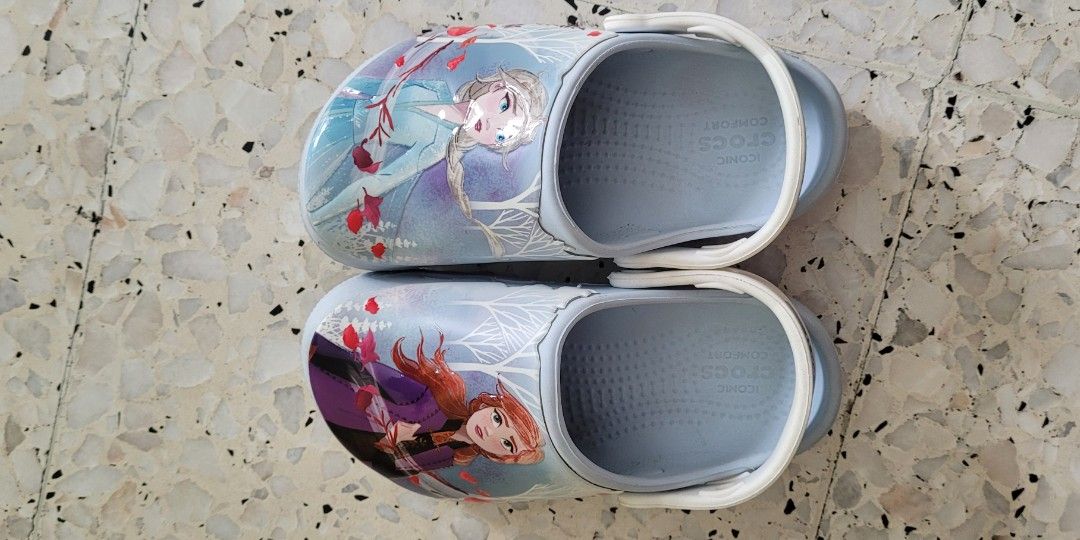 Girls crocs size 11 online