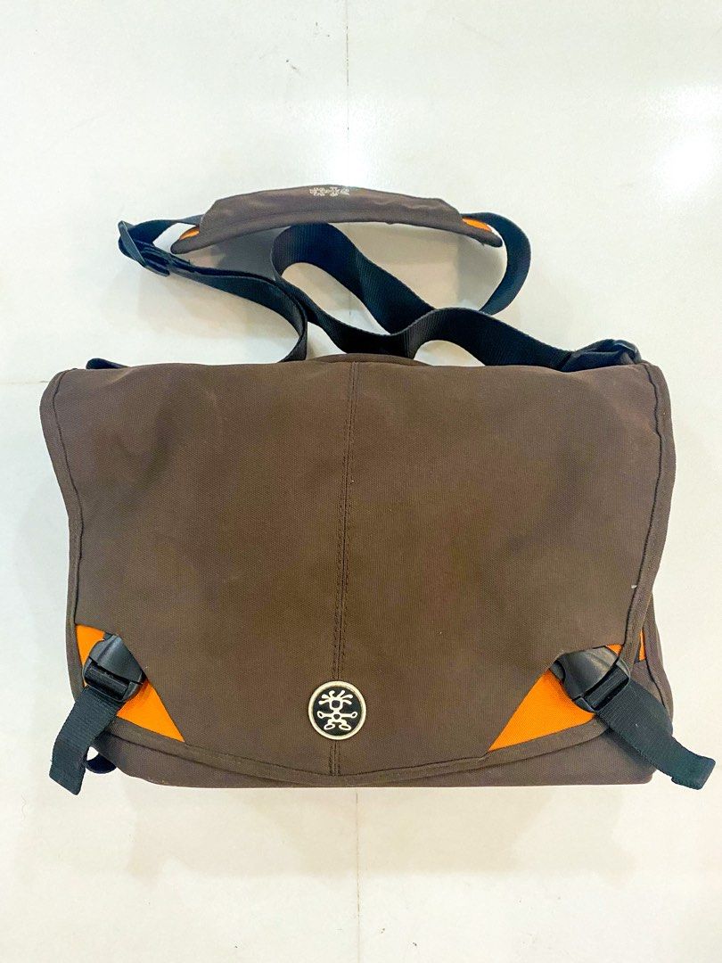 Crumpler 7 store million dollar home