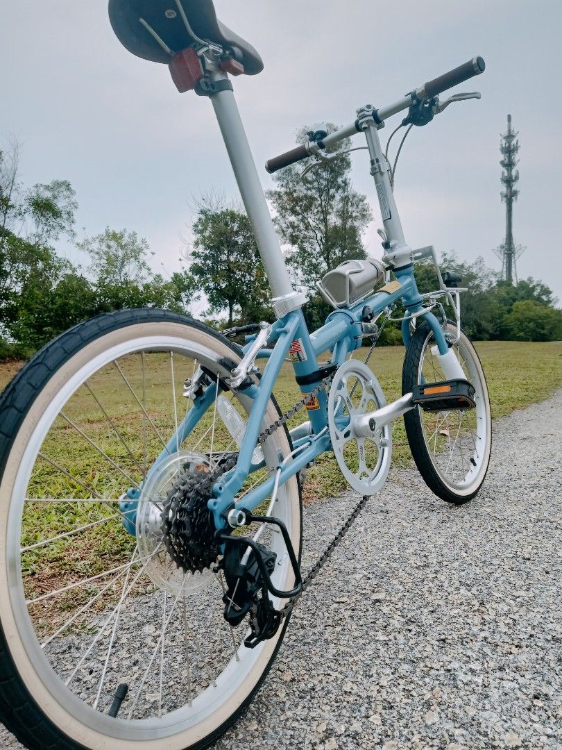 Dahon Boardwalk D7 Folding Bike Sports Equipment Bicycles