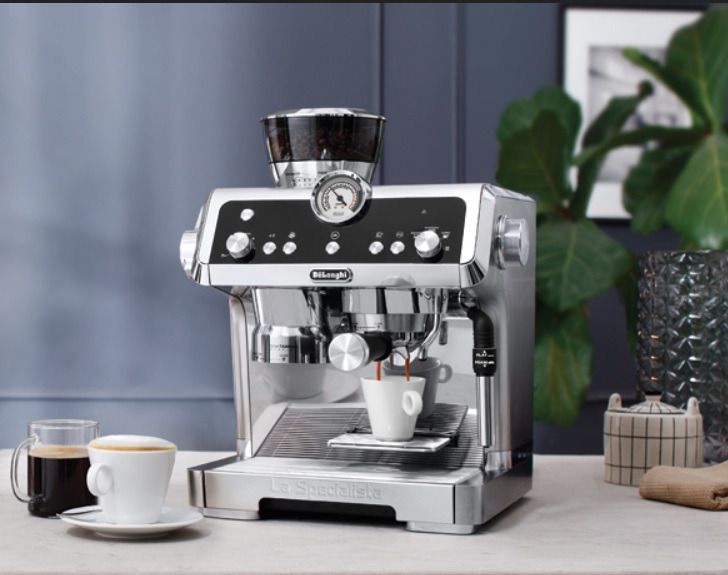 DeLonghi La Specialista Coffee Machine, TV & Home Appliances, Kitchen