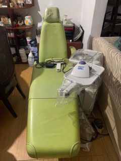 Dental Chair w/ Scaler