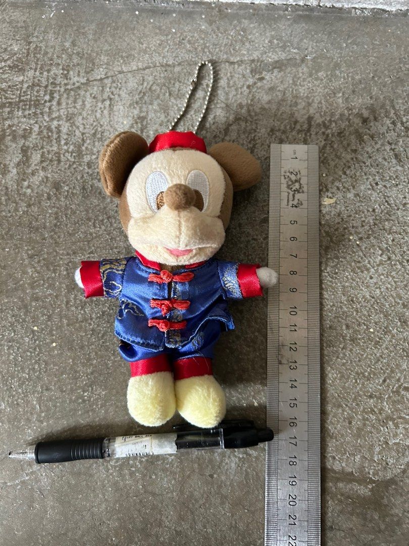 Mickey cheap mouse keychain