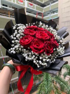 Free delivery,Valentines,Roses bouquet, Roses,Red,blue,champagne, purple roses,Birthdays,Anniversary, Proposal bouquet,Sunflowers bouquet, Baby breathe, graduation bear bouquet, ROM flowers,fresh flowers bouquet, Gerbera daisy,玫瑰、向日葵 、满天星 、鲜花