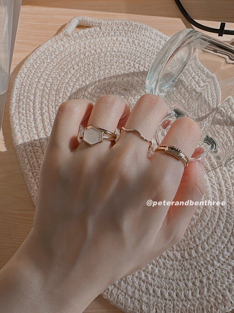 Gold stackable ring set top
