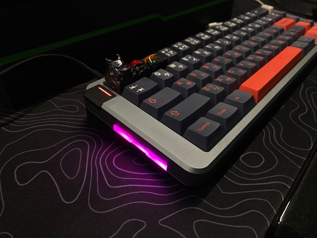 GrayStudio Space65: Cyber Voyager Robocop R1, Computers & Tech 