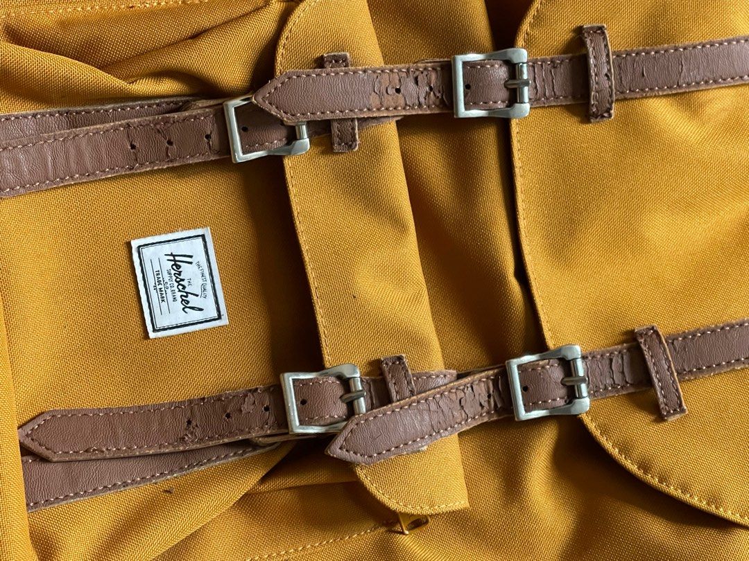 Herschel little america yellow online
